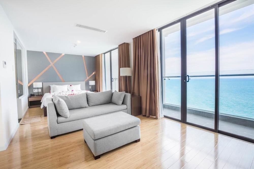 King Town Grand Hotel & Wedding Center Nha Trang Exterior foto